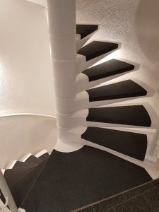 Treppe_gewendelt